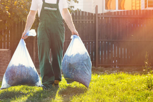 Best Garage Cleanout  in Douglas, MI